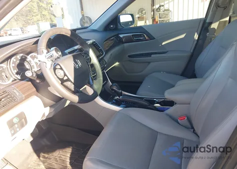 2017 Honda Accord Ex-L z USA, uszkodzony, nr VIN 1HGCR2F9XHA033096